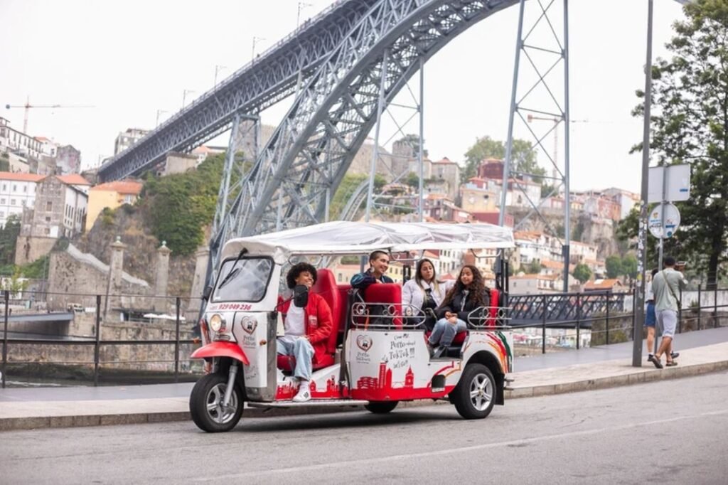 Guided Porto Tuk Tuk Tour with Wine Tasting