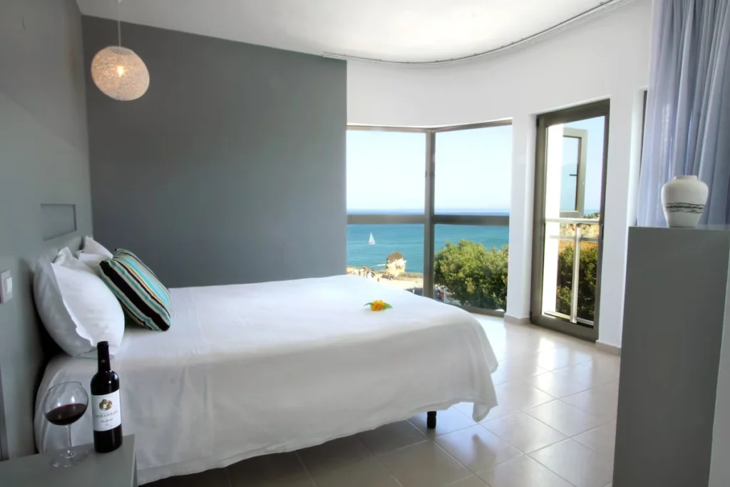 Carvi Beach Hotel